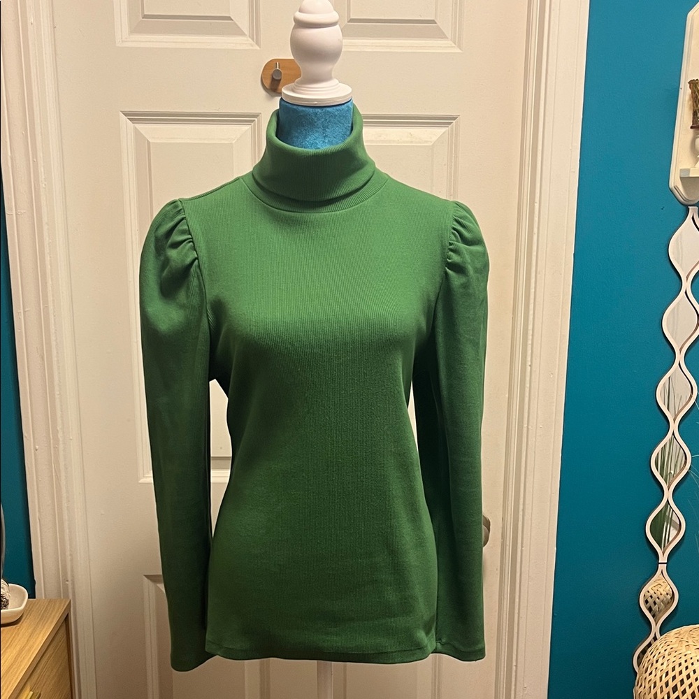 Green Turtleneck Puff Sleeve Top
